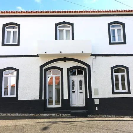 Casa De Santo Antonio Holiday home